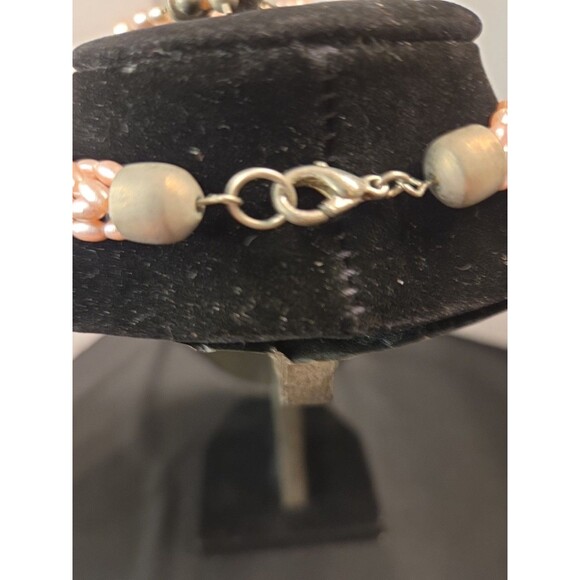 Vintage 5 Strand Faux Pink Pearl Necklace Black & Silver Accents With Earrings - Picture 3 of 7